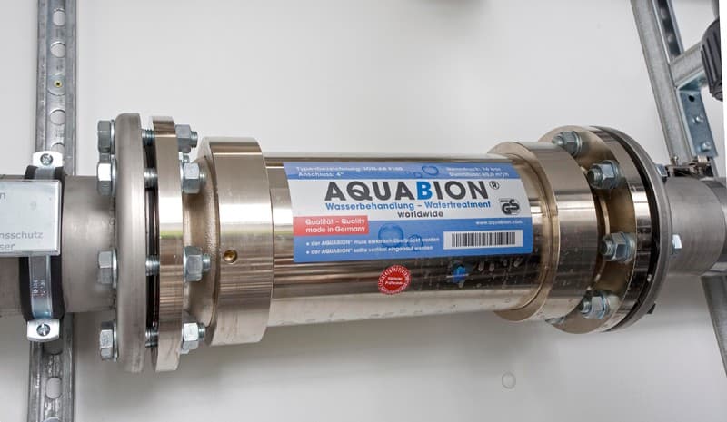 AQUABION gros plan — traitement anti-tartre galvanique